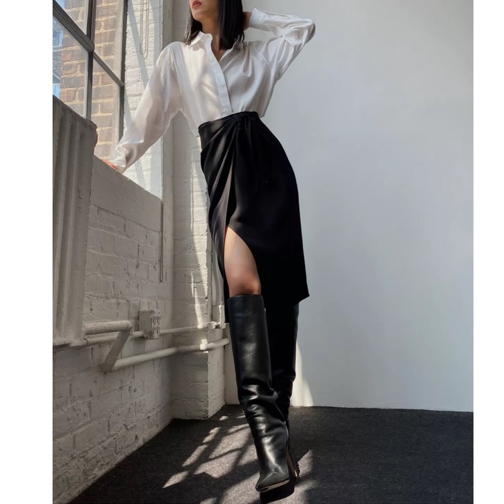Aritzia Babaton Sarong Faux Wrap Pull-On Drapey Midi Skirt in Black Size 00